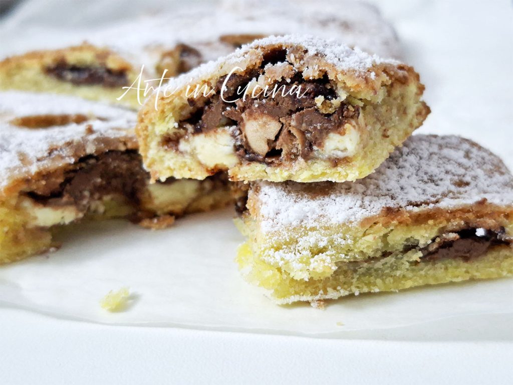 TARTE SUCRÉE de PÂQUES aux œufs en chocolat