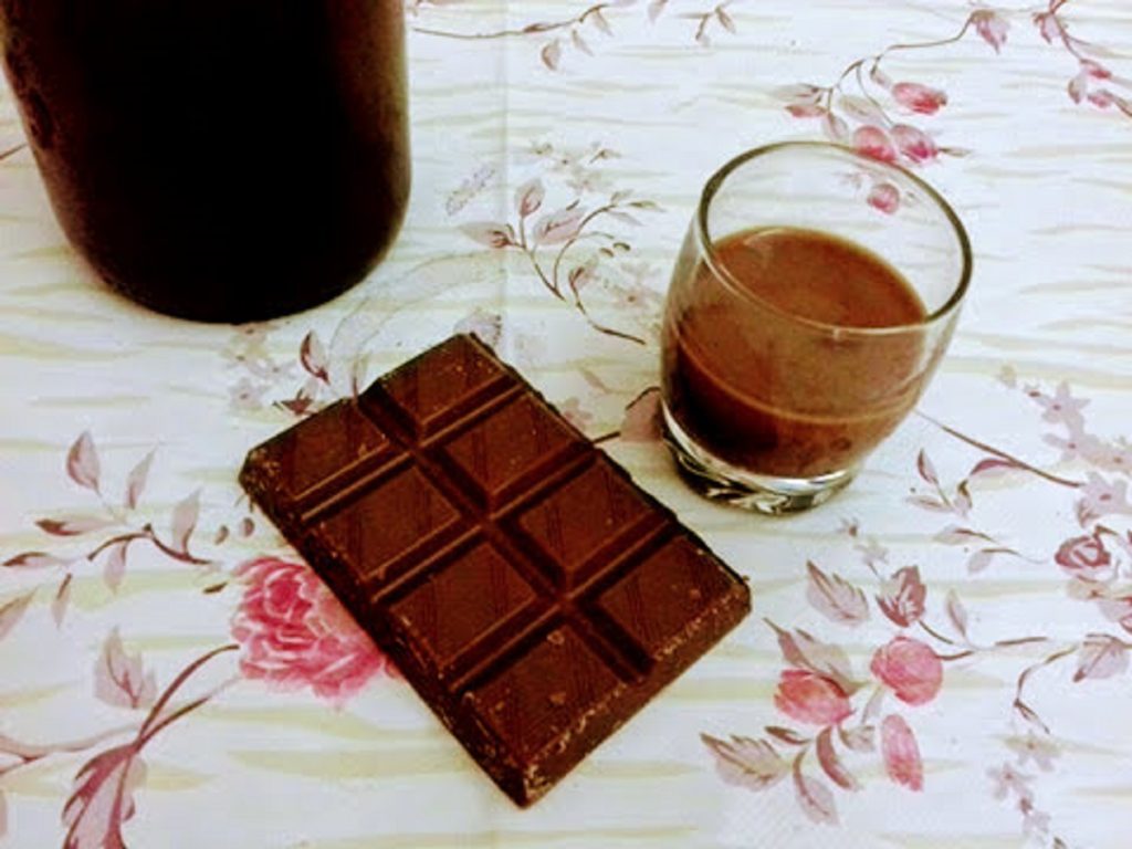 Liqueur au chocolat - recette éprouvée