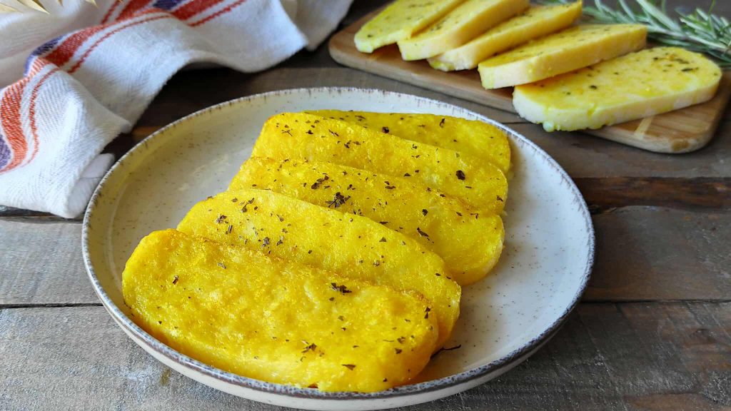 Bâtonnets de polenta croustillants à la friteuse à air