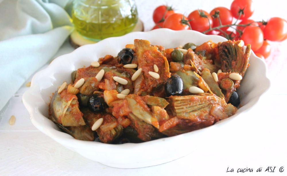 Caponata-d'artichauts-savoureuse-à-la-poêle