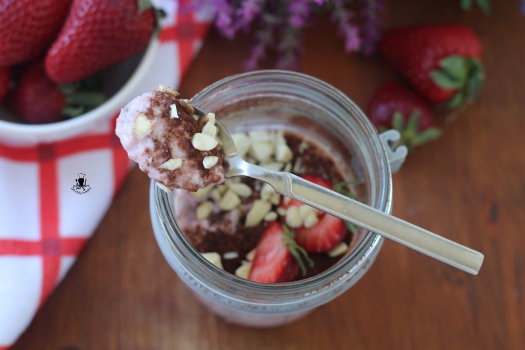 Chia pudding aux fraises mixées