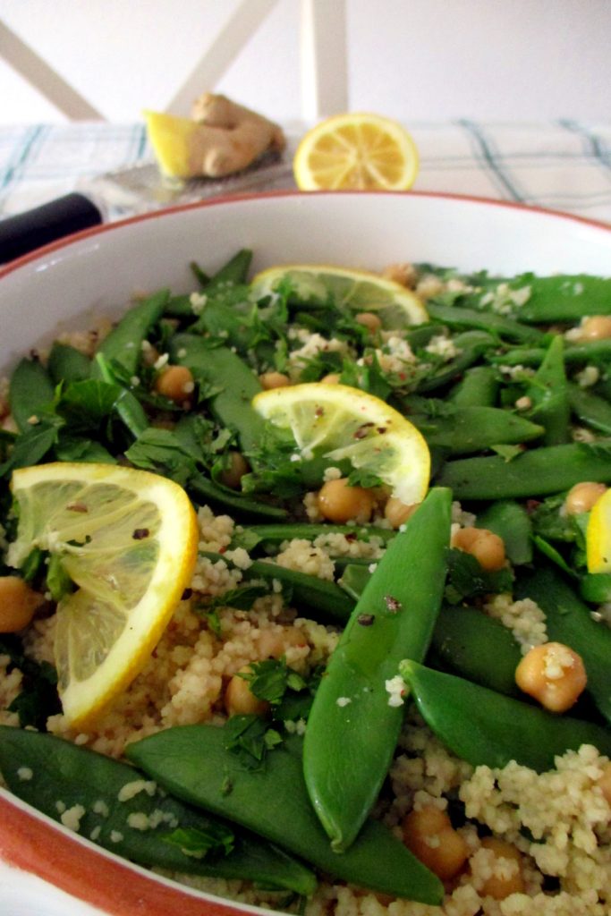 Couscous aux pois chiches et pois mange-tout au citron et gingembre, Mangia senza Pancia