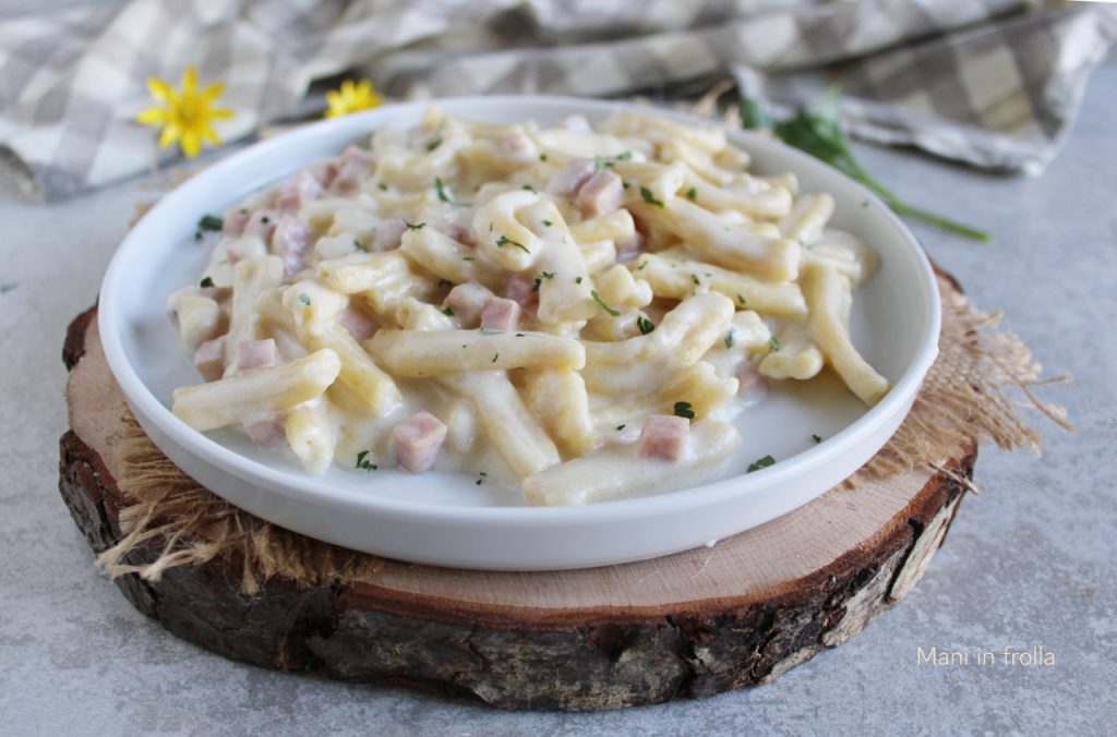 Casarecce jambon cuit et fontina