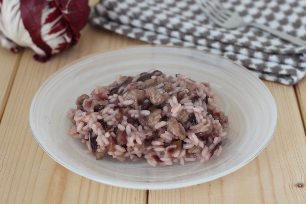 risotto au radicchio et à la saucisse au vin blanc