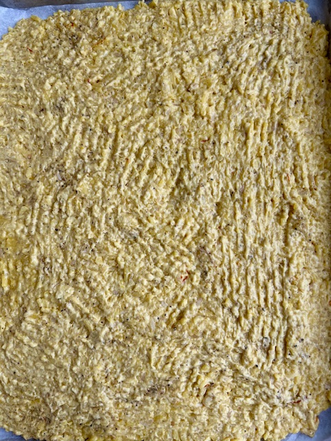 Étalez le riz sur une plaque