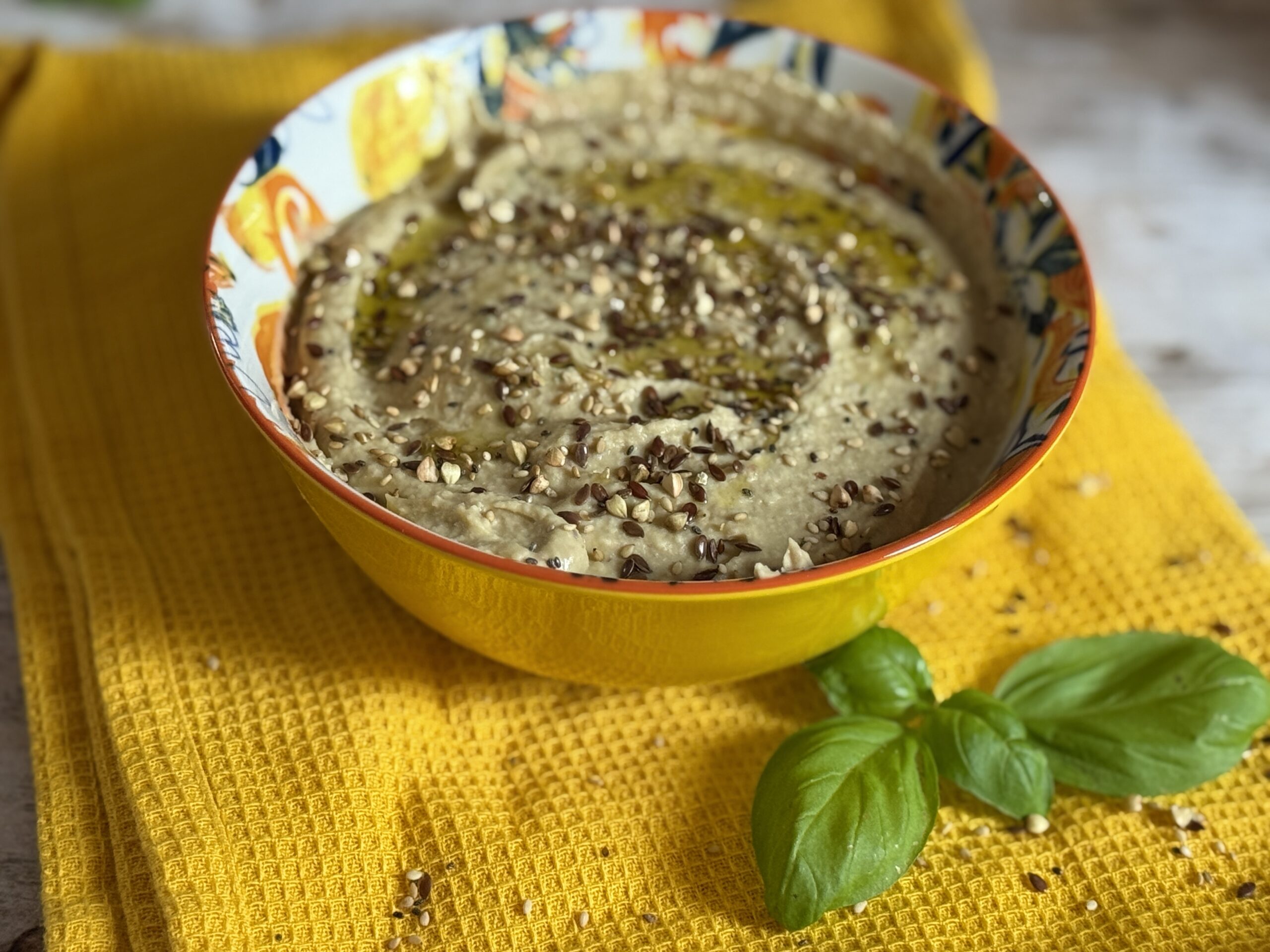 Hummus léger aux légumineuses et au basilic