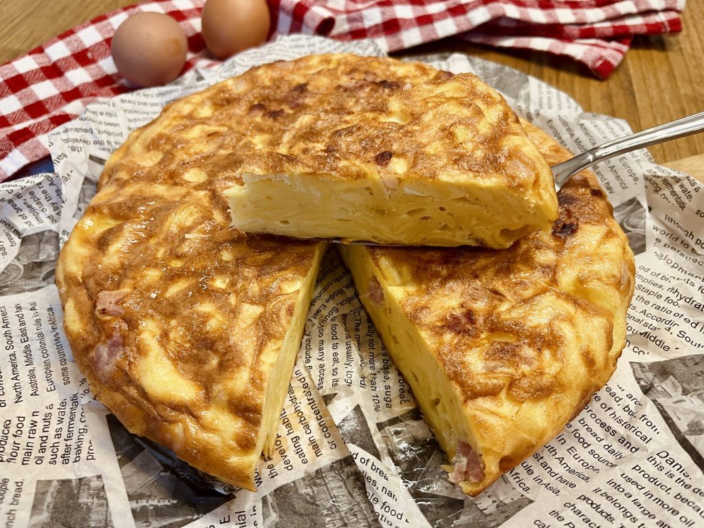 Frittata de tagliatelles à la pancetta
