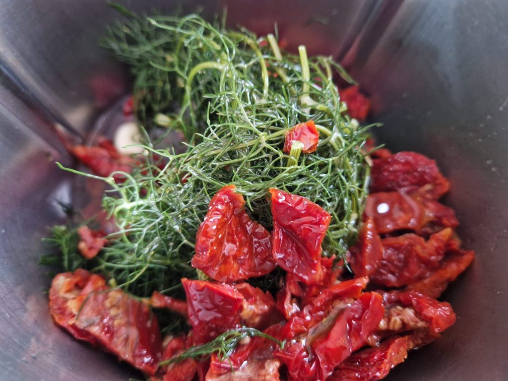 Pâtes au pesto de fenouil sauvage