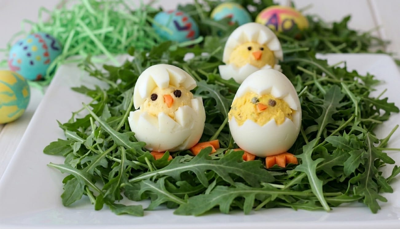 Œufs farcis en forme de poussins
