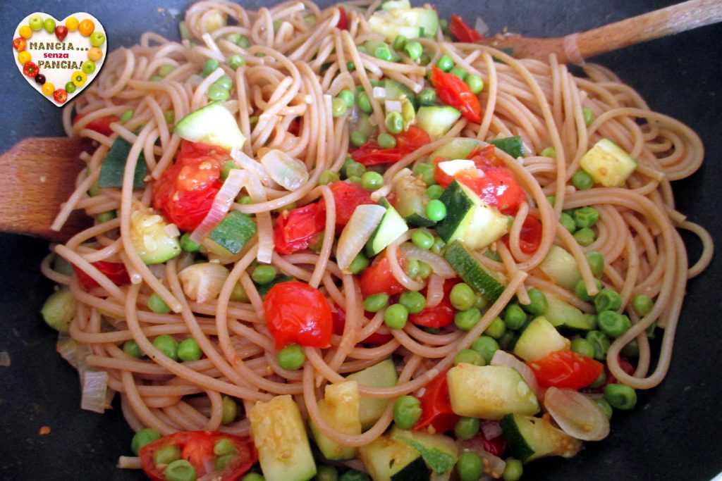 Pâtes aux petits pois, courgettes et tomates cerises, Mangia senza Pancia