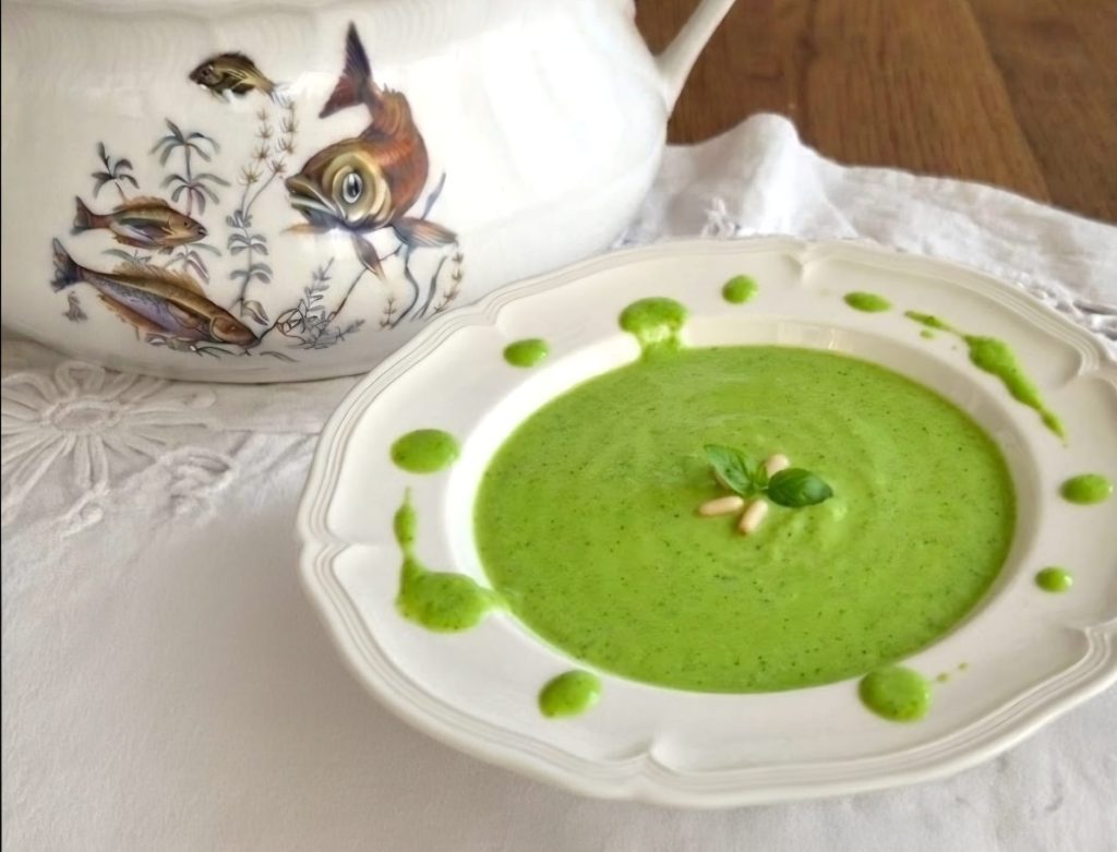 Crème de petits pois frais : recette facile et rapide