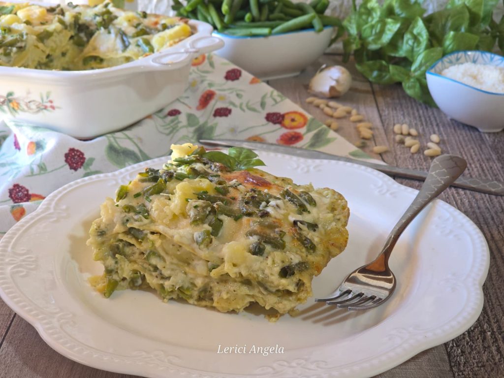 Lasagnes au pesto, pommes de terre et haricots verts : la recette de famille parfumée au basilic