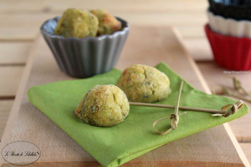 Boulettes d'asperges et de pommes de terre