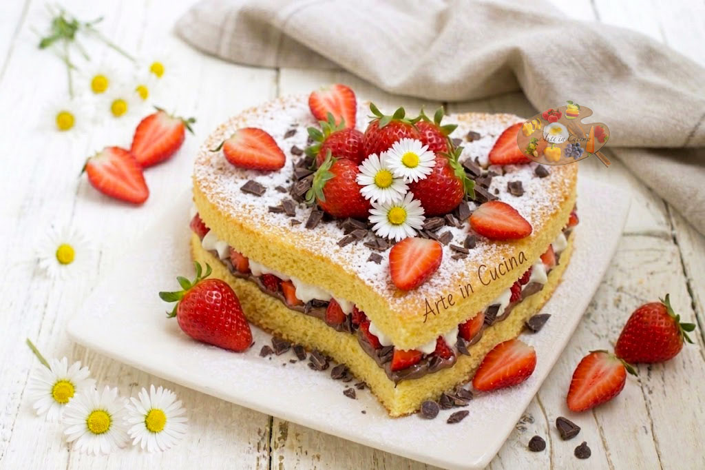 CLOCHE de PÂQUES crème, fraises et Nutella gâteau super rapide