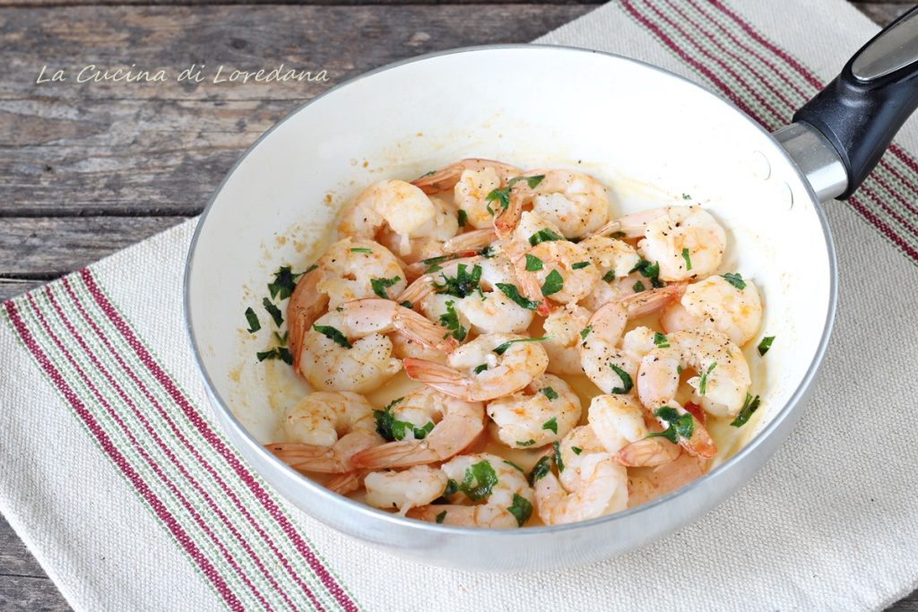 crevettes à la poêle