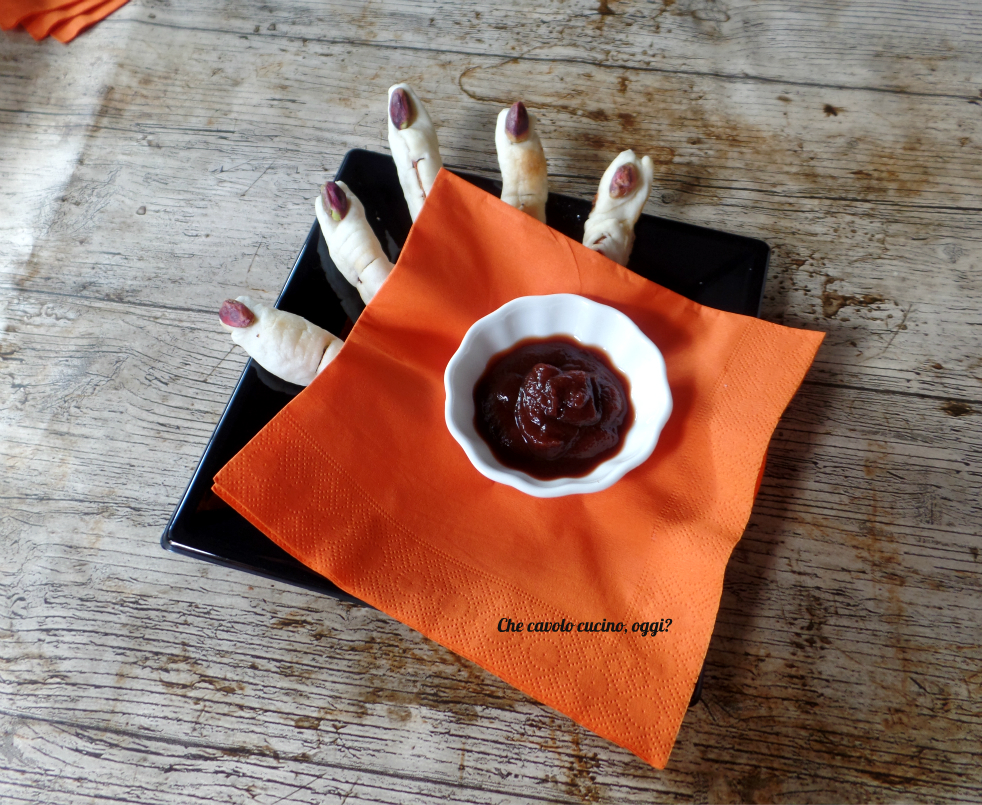 Halloween : doigts de sorcière