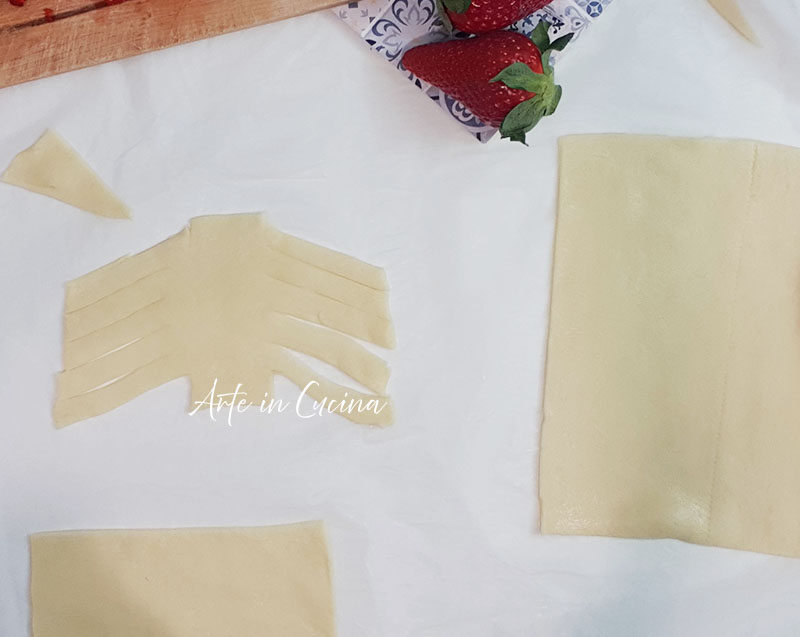 Feuilletés tressés aux fraises