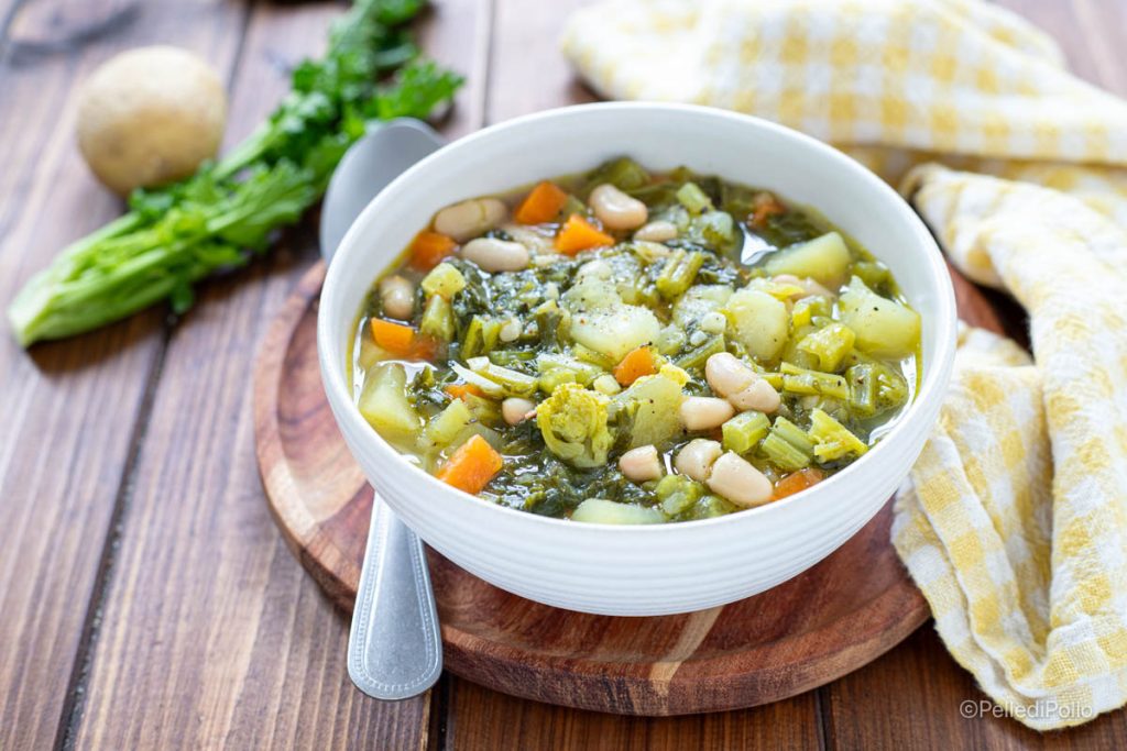 soupe de cimes de navet aux pommes de terre et haricots