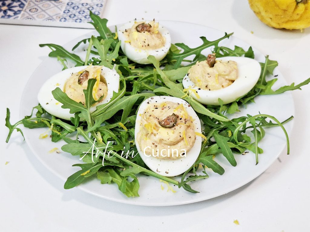 ŒUFS DURS FARCIS apéritif au thon et à la mayonnaise