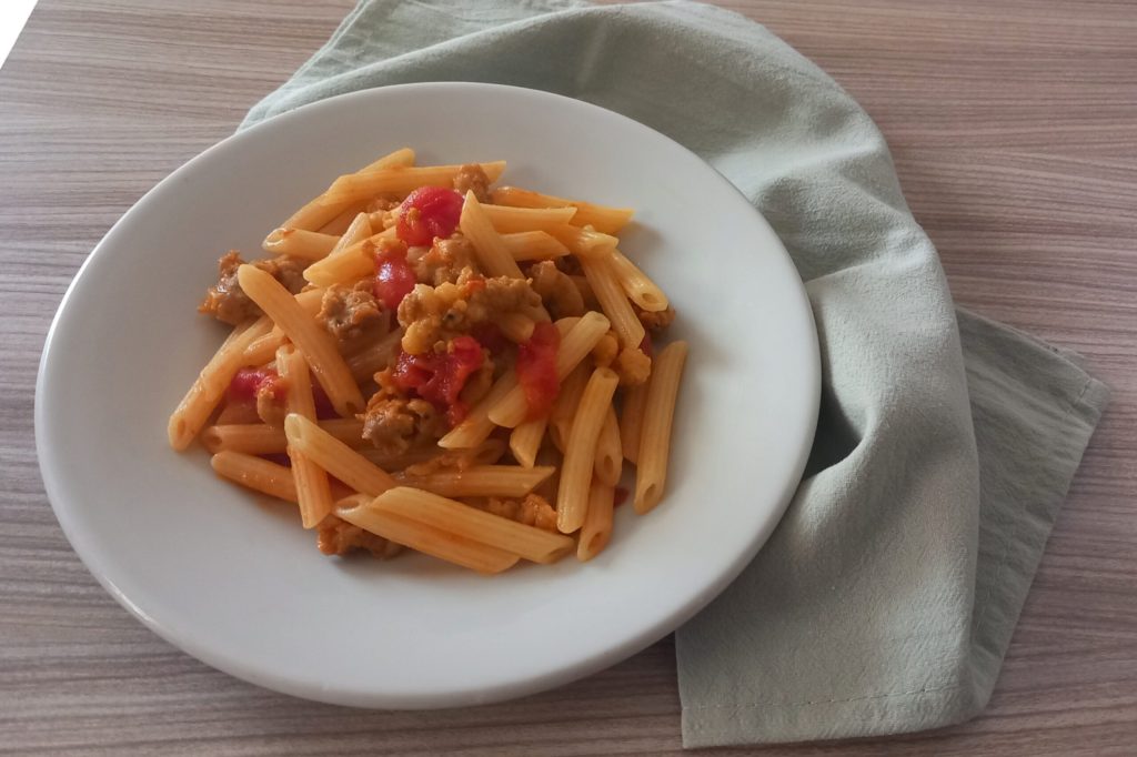 pâtes à la sauce campidanese