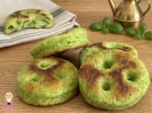 Focaccine aux courgettes à la poêle