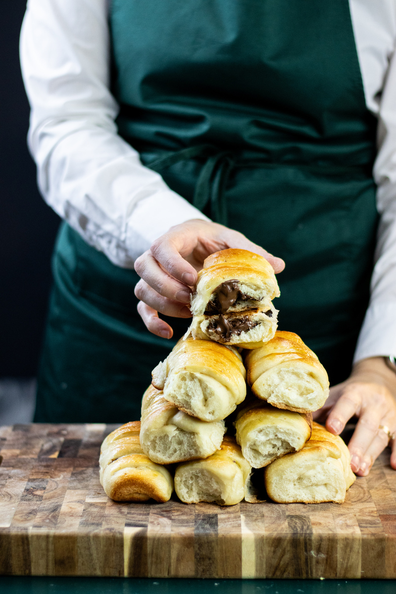 Petits pains moelleux fourrés à la crème de noisettes – goûter d&rsquo;enfance