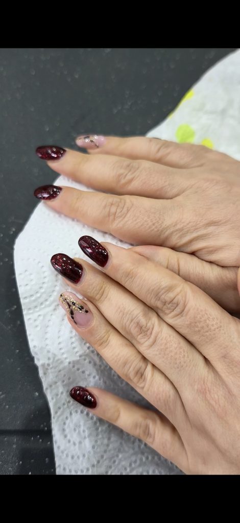 Épongez le tofu avec du papier absorbant