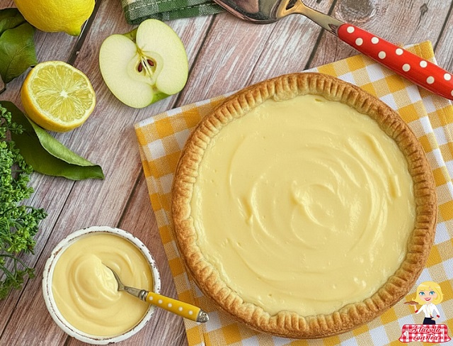 Tarte à la crème et aux pommes caramélisées