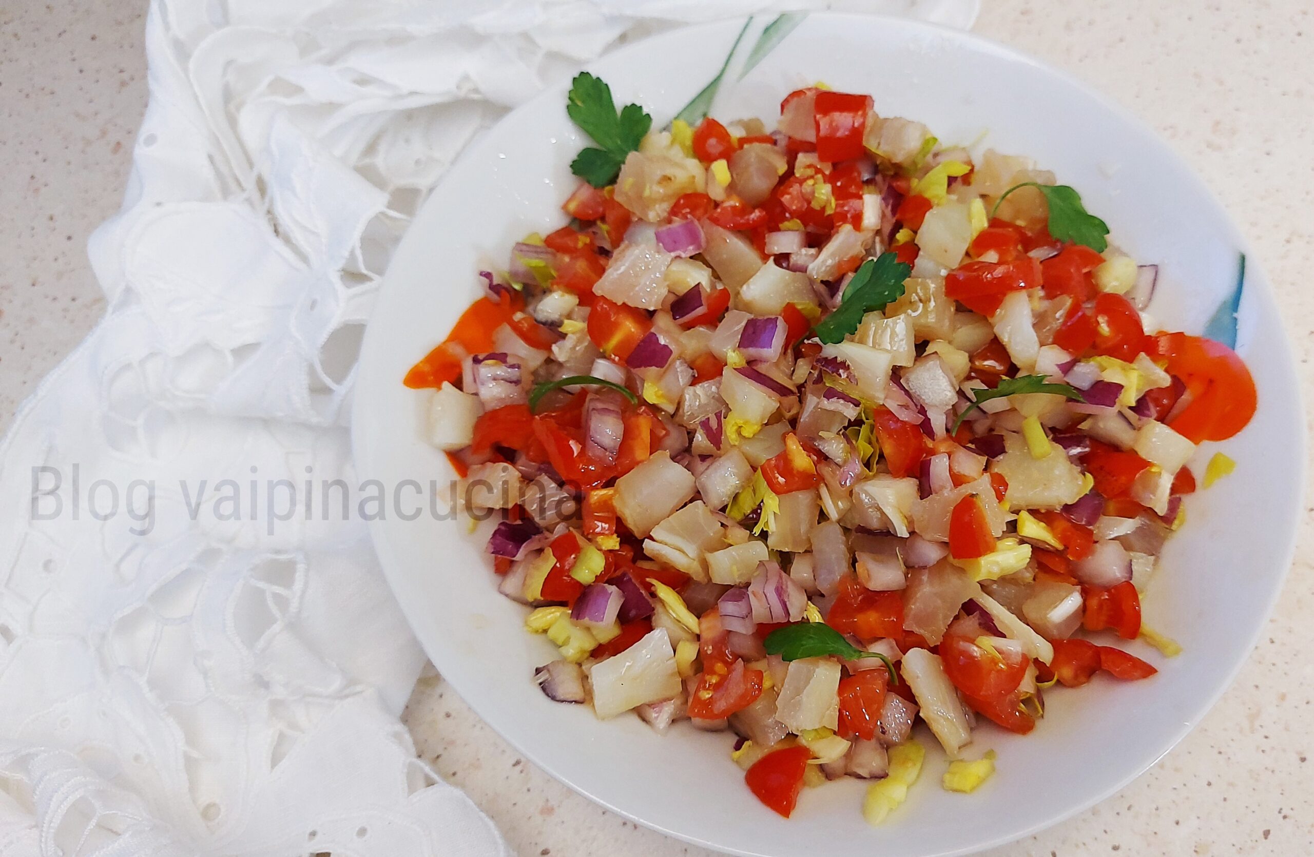 Ensalada de bacalao seco