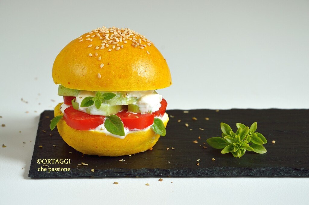 yellow burger bun
