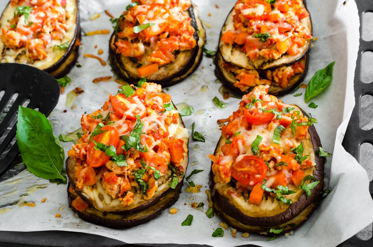 Rodajas de berenjena rellenas de ragú