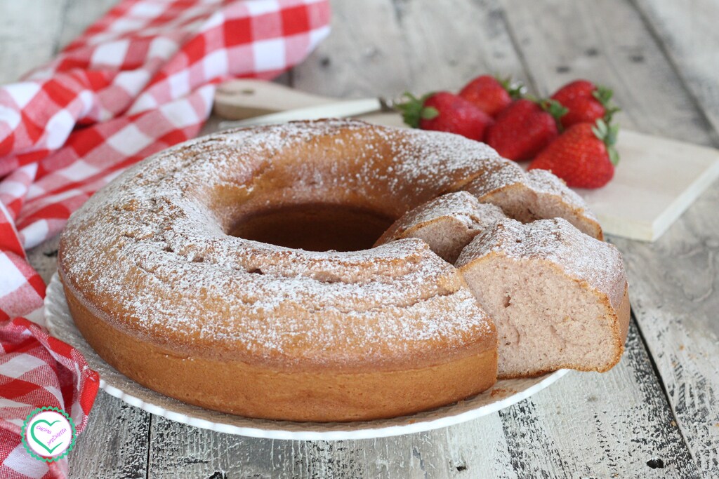 Receta Bizcocho de fresas y nata