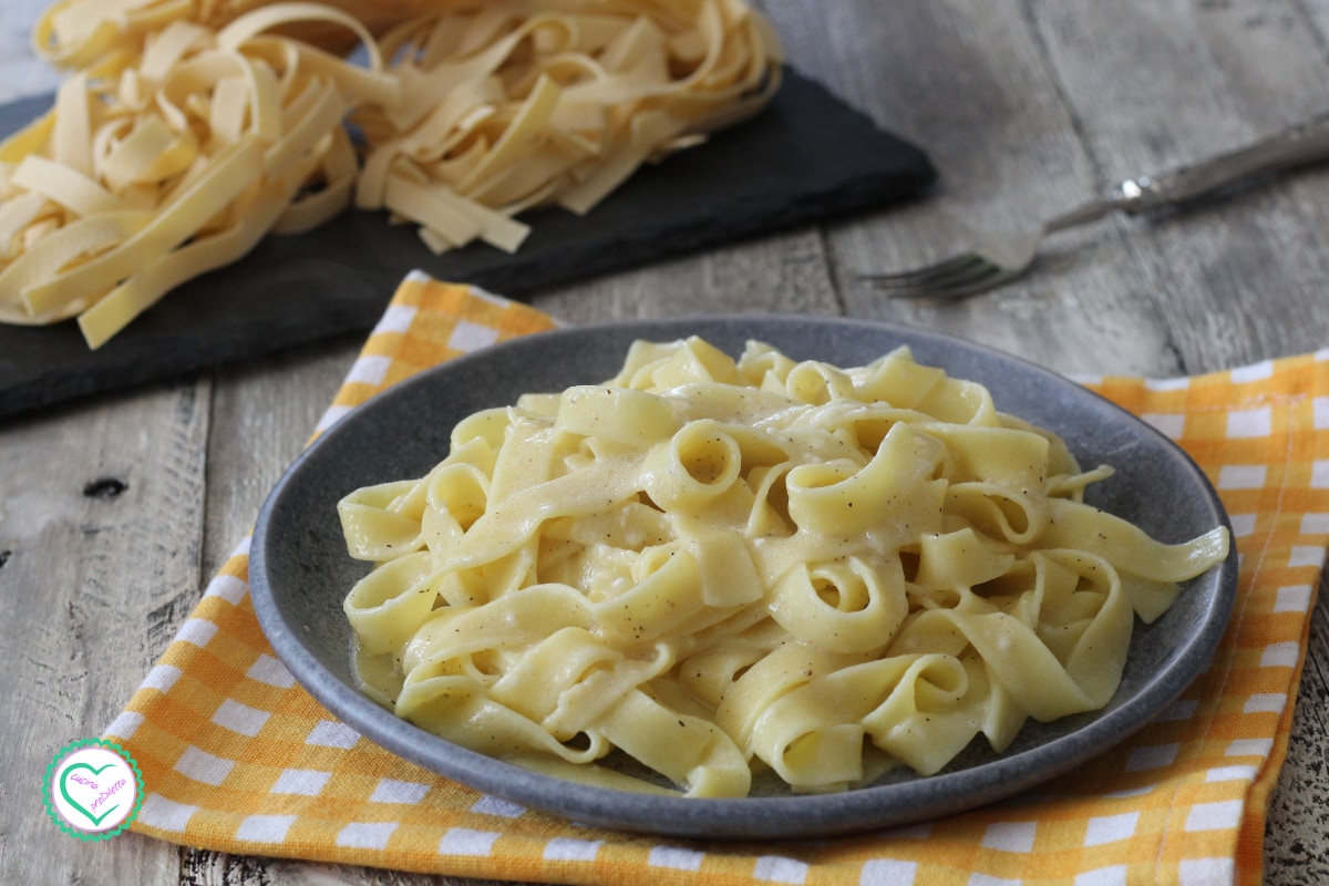 Fettuccine Alfredo
