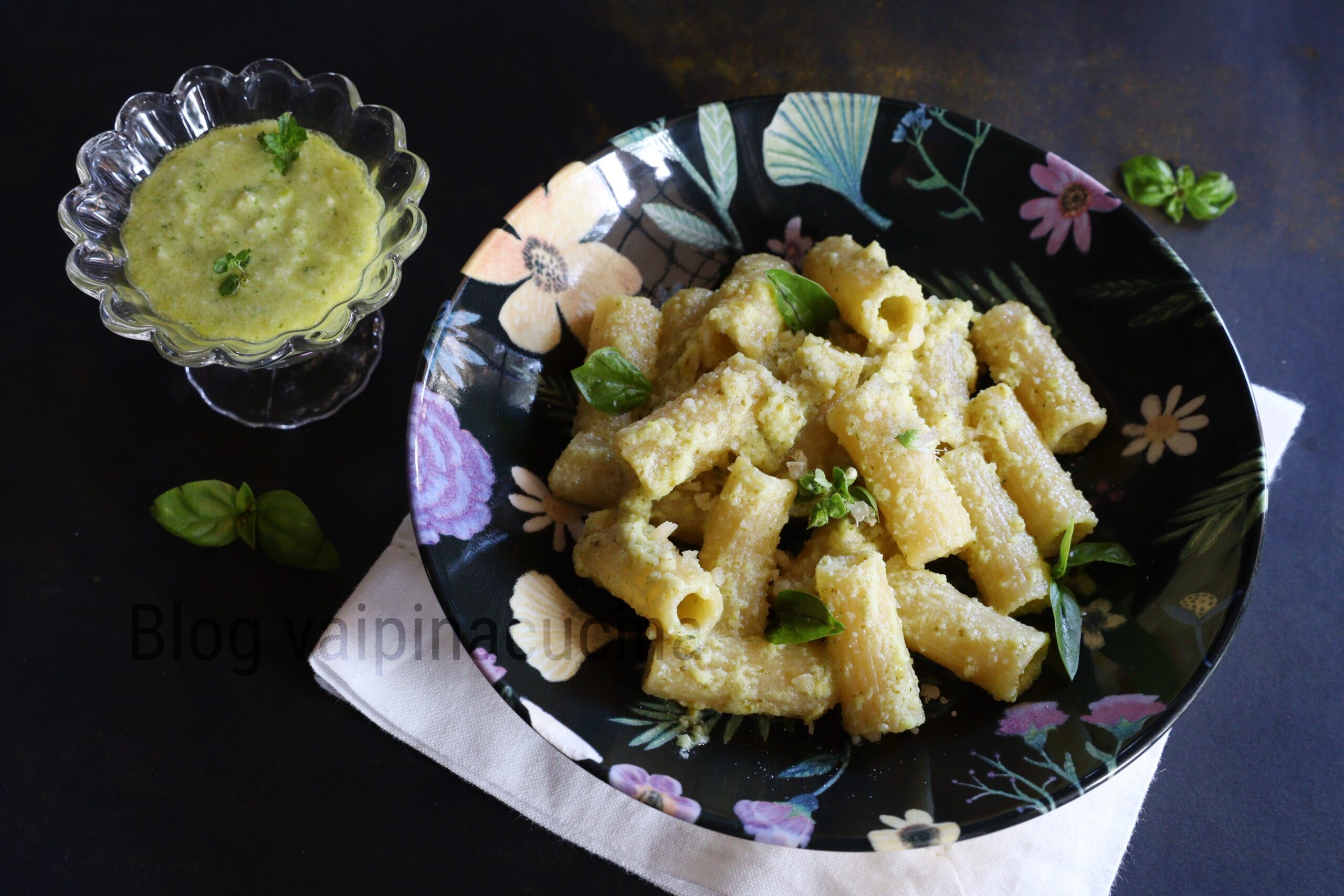 Pasta al pesto de limones