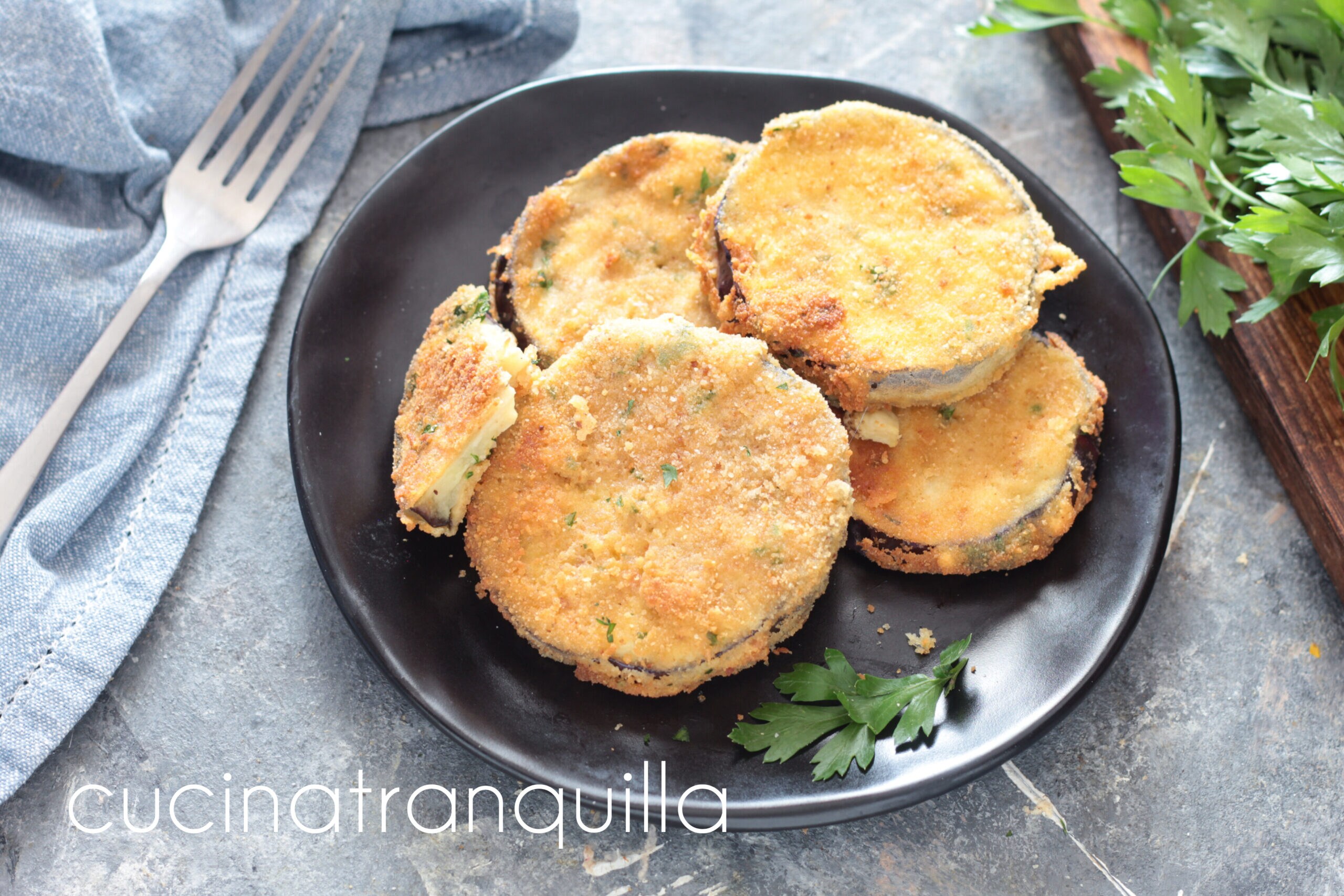 Chuletas de berenjena fritas