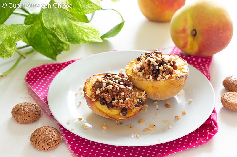 Melocotones rellenos