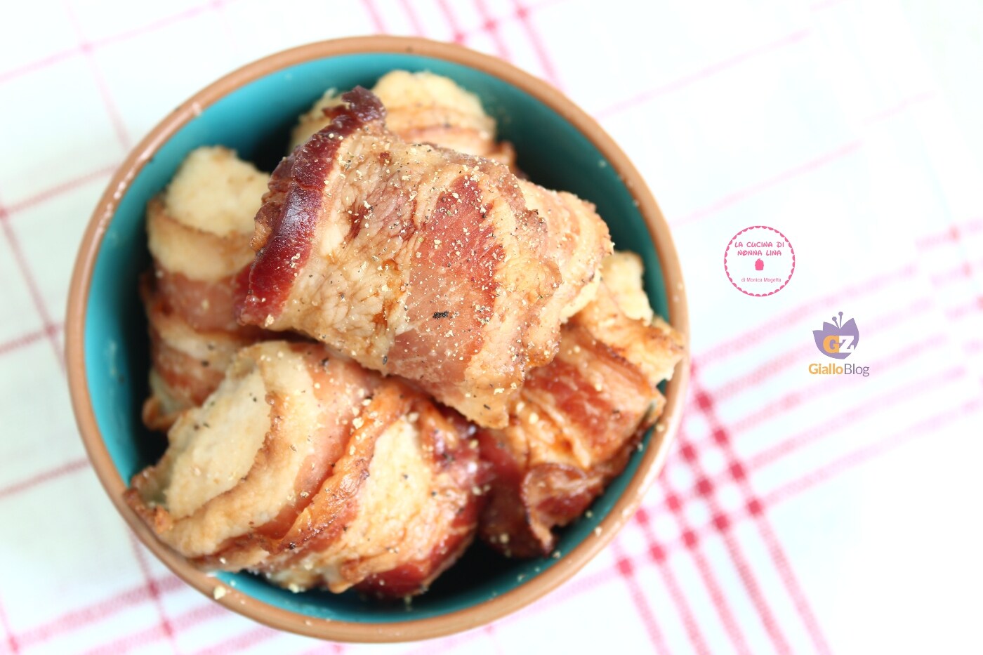 Bocados de pollo con bacon