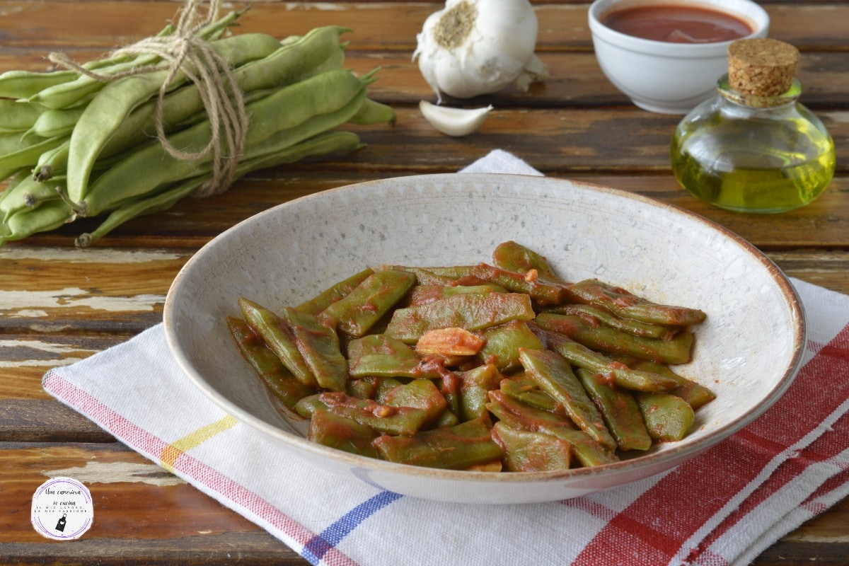 Tirabeques con tomate