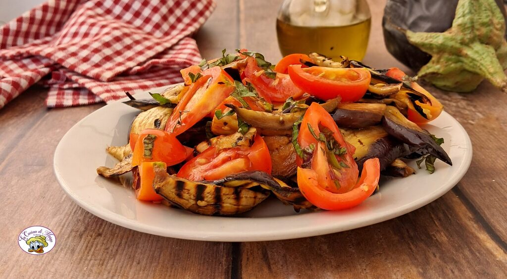 Ensalada de berenjenas y tomates