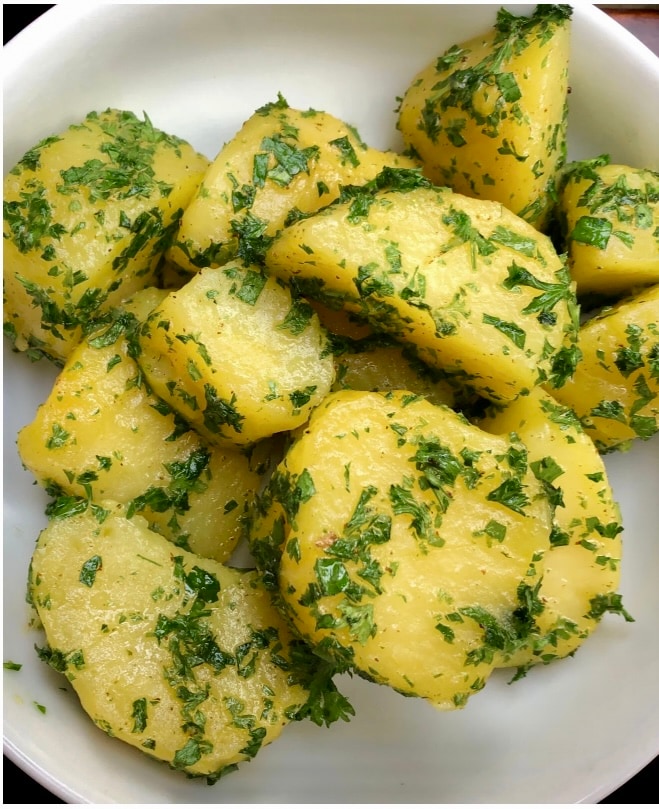 ENSALADA DE PATATAS Y PEREJIL