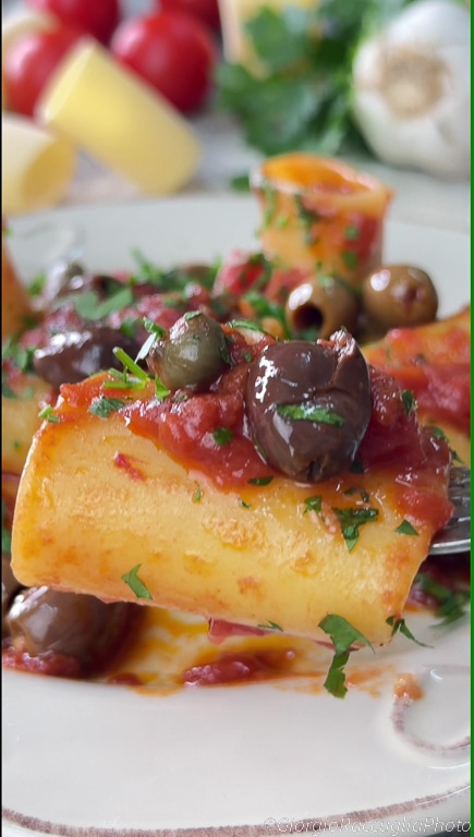 pasta a la puttanesca