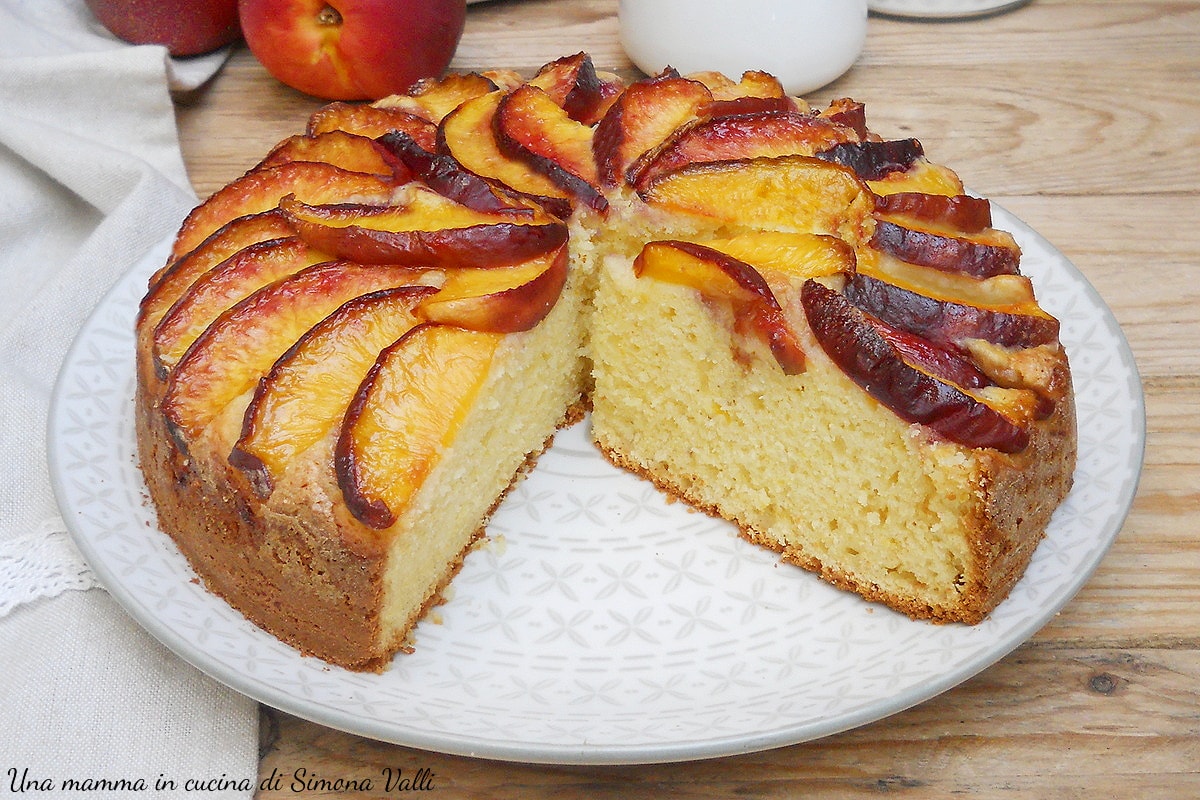 Tarta Paradiso de melocotones