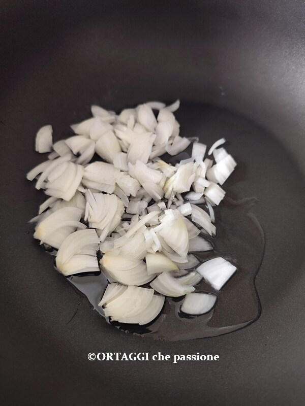 1 sofrito de cebolla