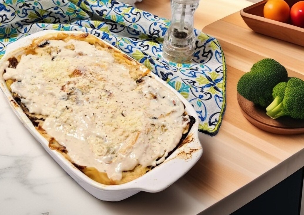 Lasañas con radicchio, col y salchicha