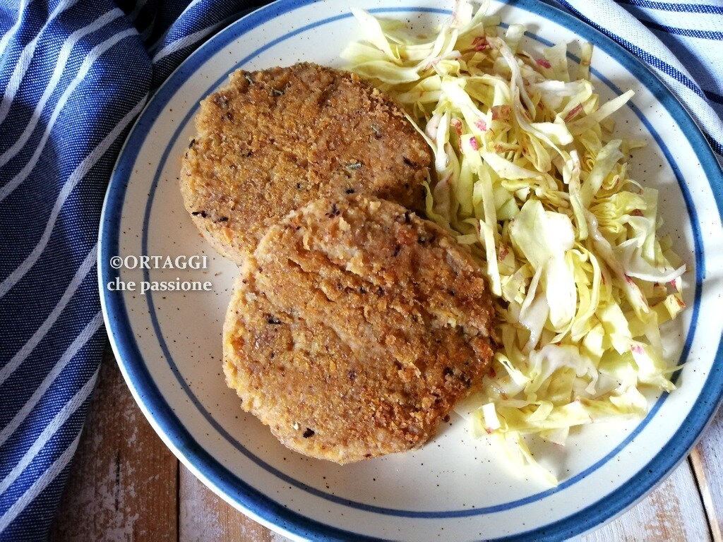 Hamburguesa de alubias en sartén – rápidas y veganas