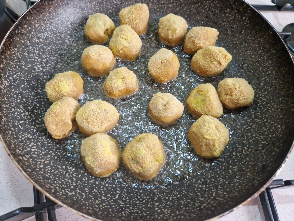 Albóndigas de rabo a la vaccinara