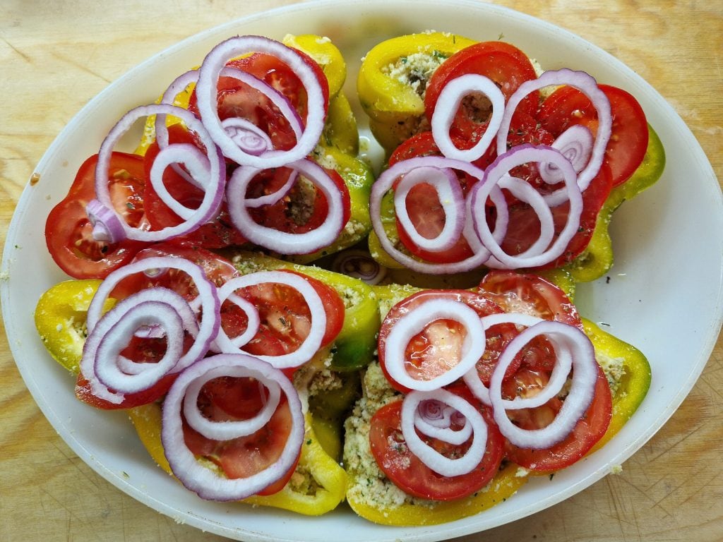 Pimientos rellenos grandes al horno