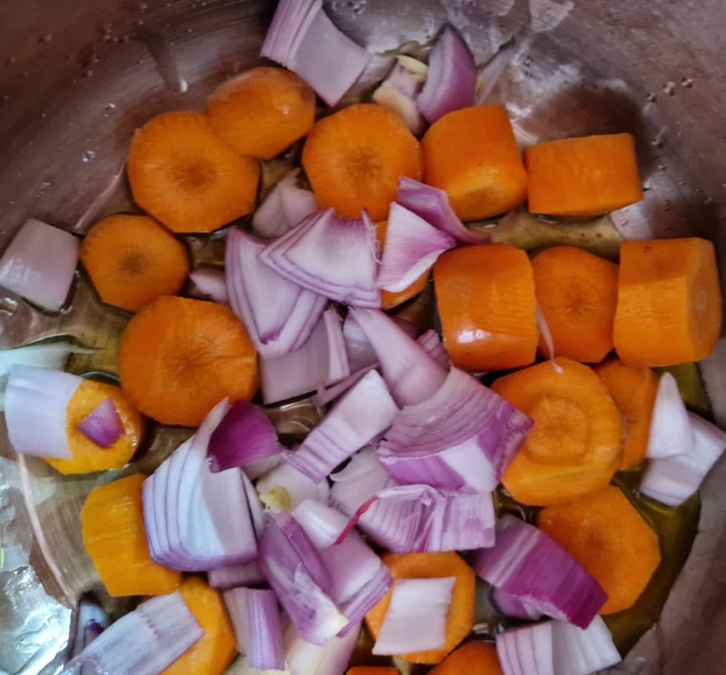 apio zanahorias cebolla gruesas