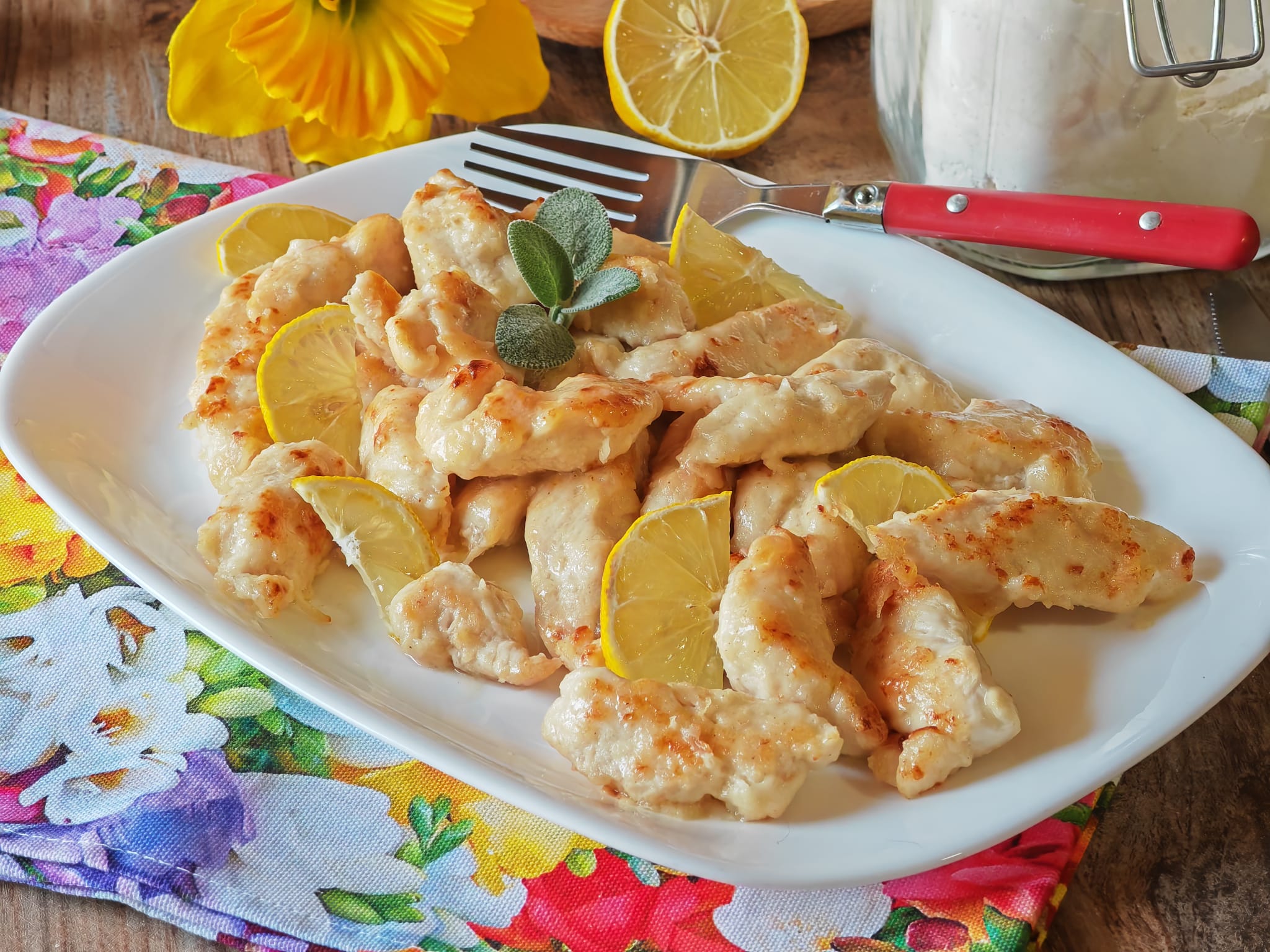 Trozos de pollo al limón