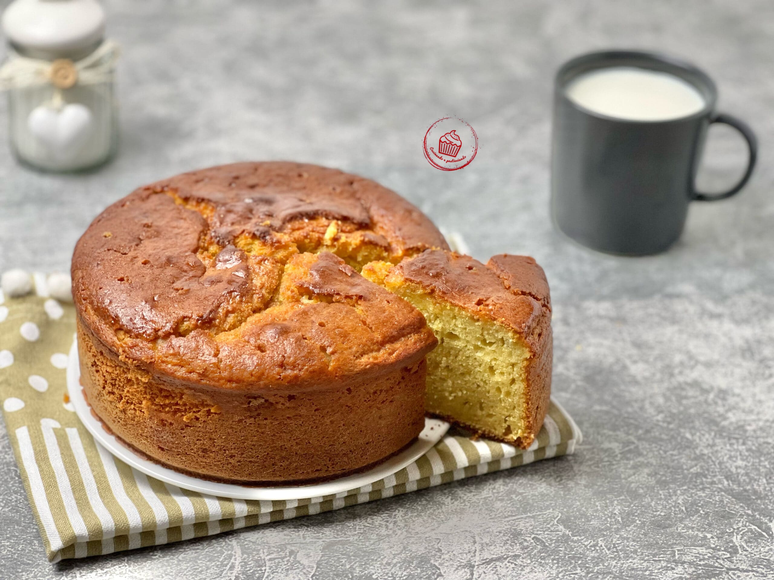 Tarta esponjosa de ricotta
